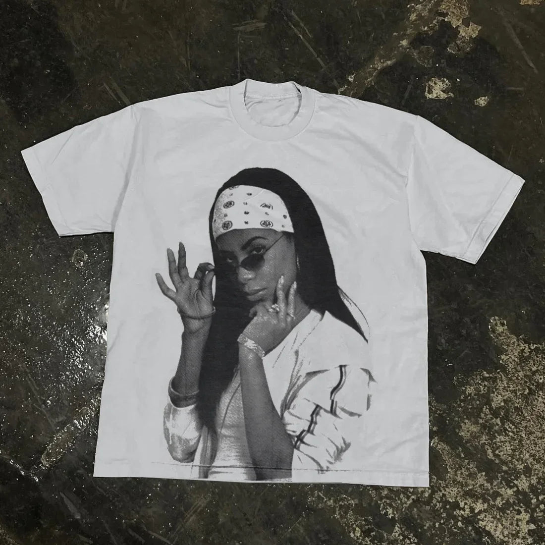 Cheap T-shirt Jerseys 2000s Vintage Casual Girl Print Y2k Women's Tshirts Short Sleeve O-Neck Streetwear Harajuku Gothic Tee Crop Top Men Kid Clothes